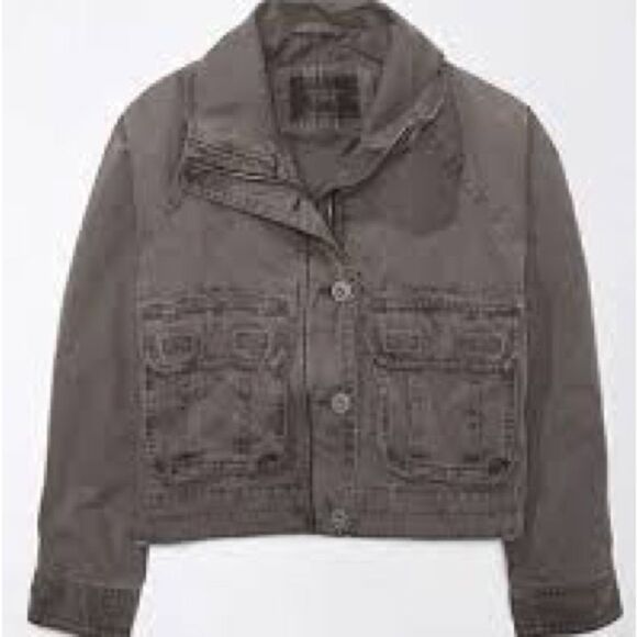 Nwt American eagle women's cropped‎ jacket size medium with zipper and buttons - Picture 3 of 8